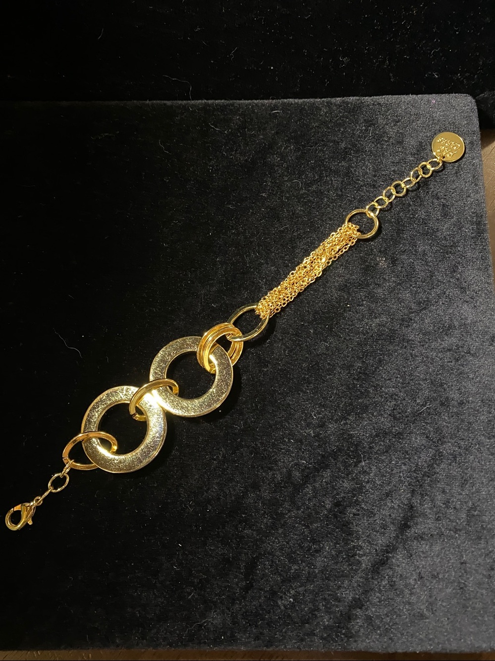 Fifth Avenue round circle Swarovski crystal bracelet lobster claw